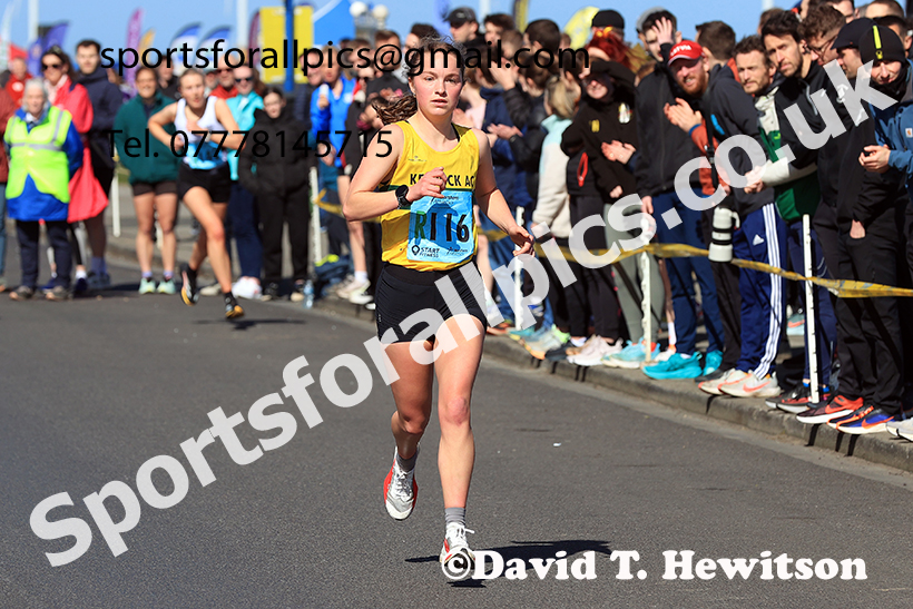 Senior womens Northern 6 Stage Road Relay, 2025 Northern 12 and 6 Stage Road Relays and Junior 5k, Redcar. Photo: David T. Hewitson/Sports for All Pics